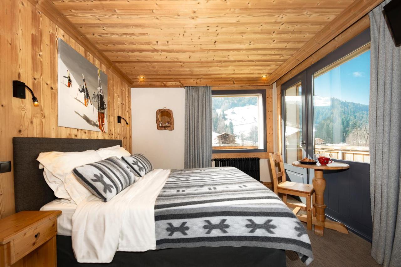 Hotel-Chalet Les Ecureuils Restaurant, Piscine, Garage 르그랑보르낭 외부 사진
