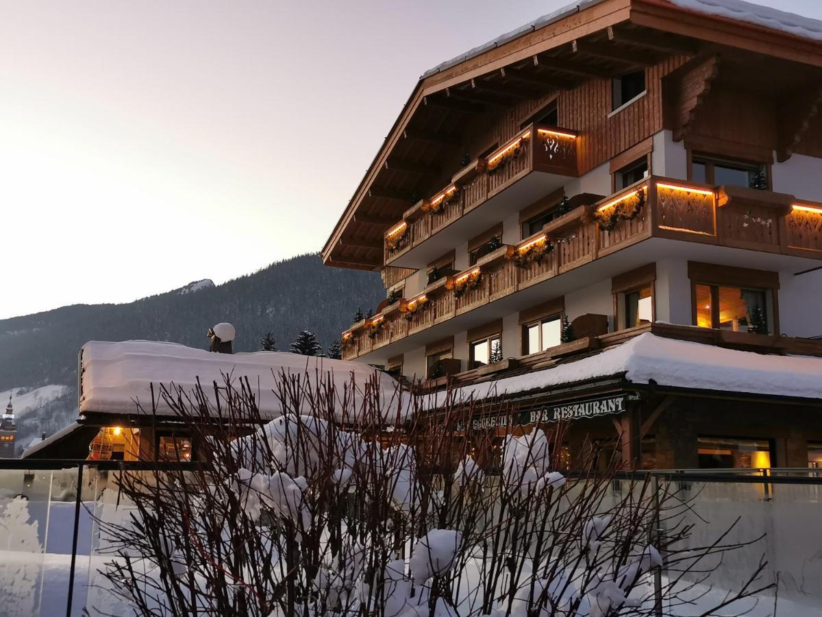 Hotel-Chalet Les Ecureuils Restaurant, Piscine, Garage 르그랑보르낭 외부 사진
