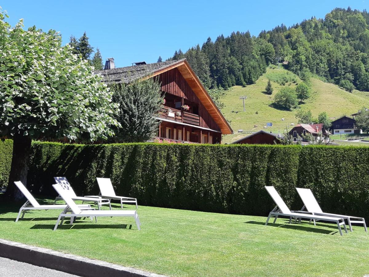 Hotel-Chalet Les Ecureuils Restaurant, Piscine, Garage 르그랑보르낭 외부 사진