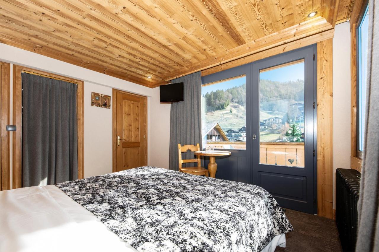 Hotel-Chalet Les Ecureuils Restaurant, Piscine, Garage 르그랑보르낭 외부 사진