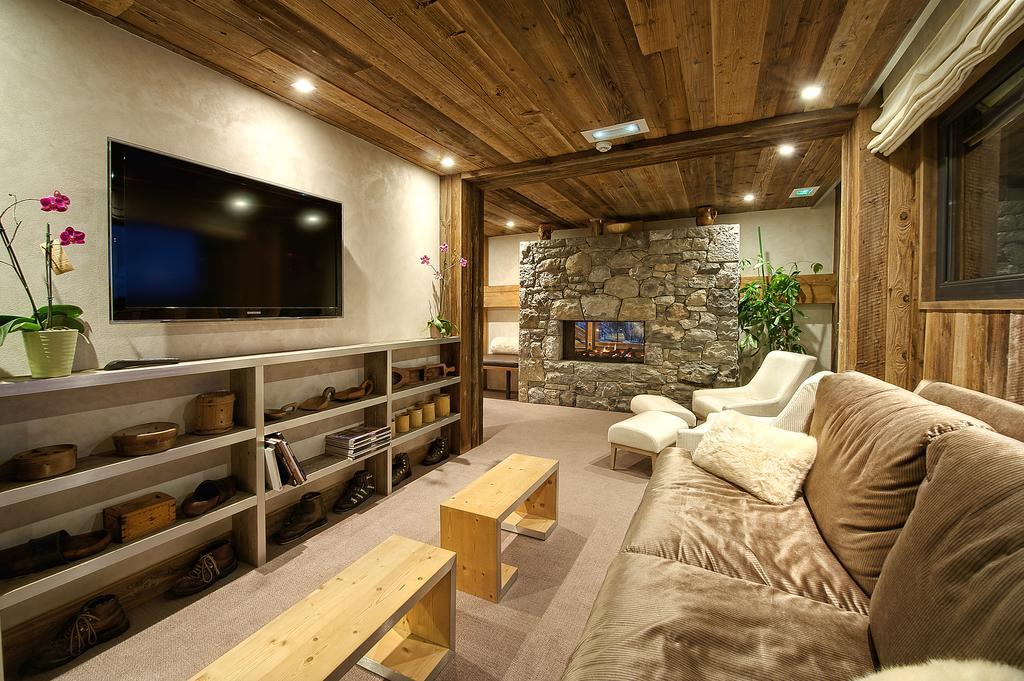 Hotel-Chalet Les Ecureuils Restaurant, Piscine, Garage 르그랑보르낭 외부 사진