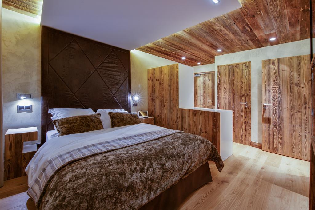 Hotel-Chalet Les Ecureuils Restaurant, Piscine, Garage 르그랑보르낭 외부 사진