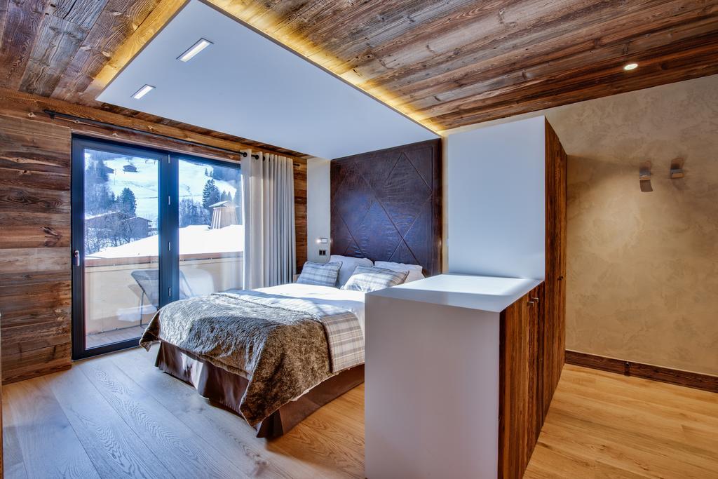 Hotel-Chalet Les Ecureuils Restaurant, Piscine, Garage 르그랑보르낭 외부 사진