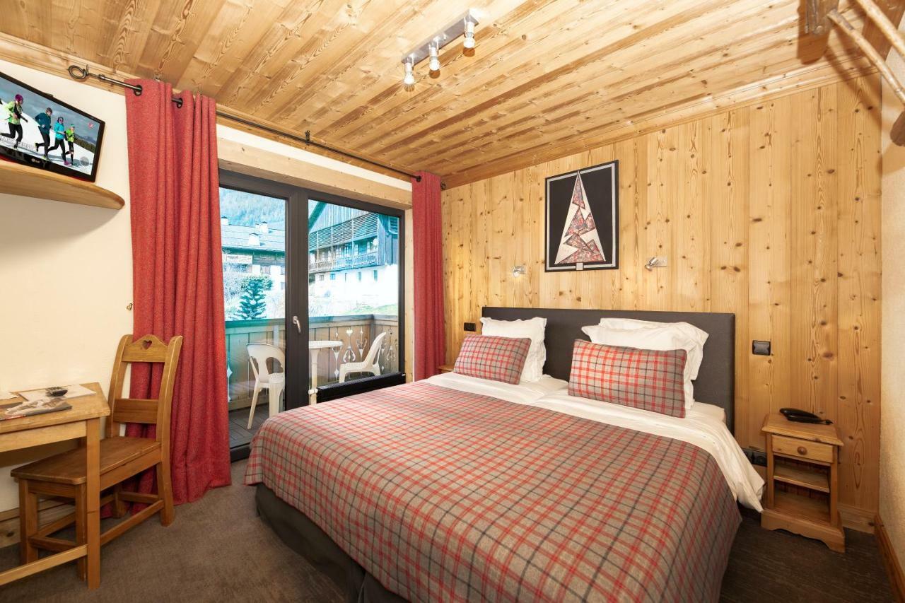 Hotel-Chalet Les Ecureuils Restaurant, Piscine, Garage 르그랑보르낭 외부 사진